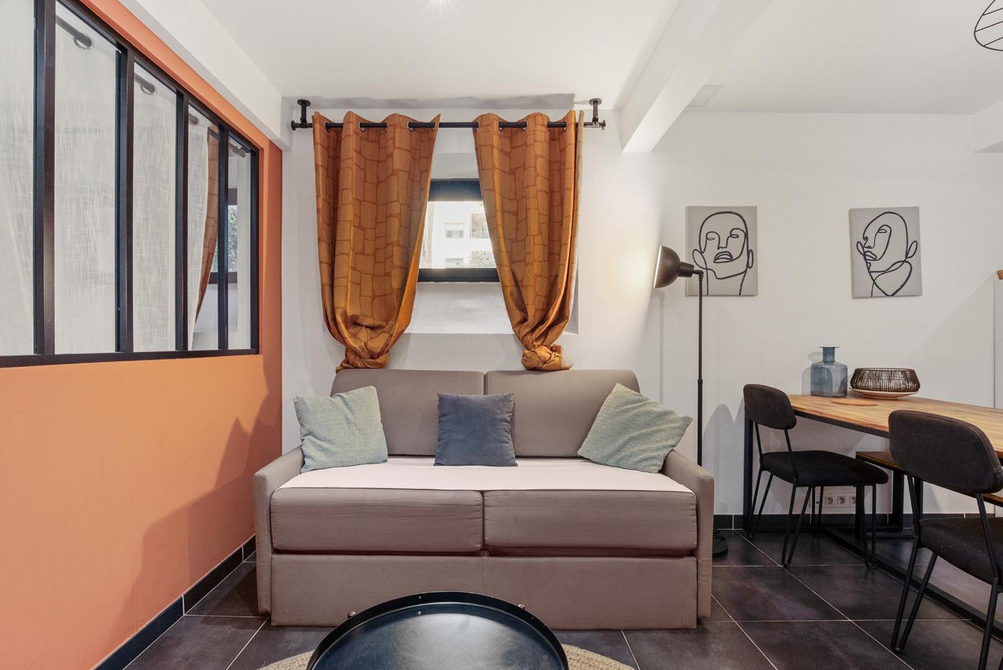 Saint Charles Apartments Montpellier Exterior foto